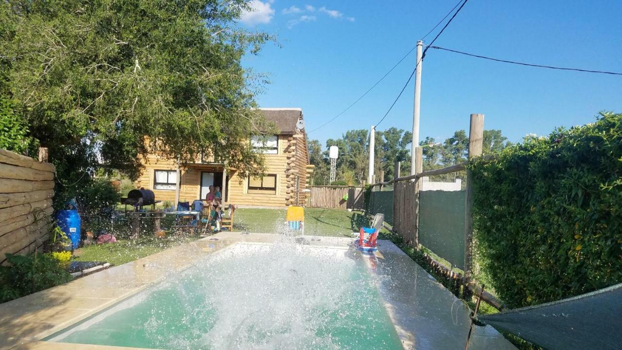 La Portena Villa Gualeguaychu Exterior photo